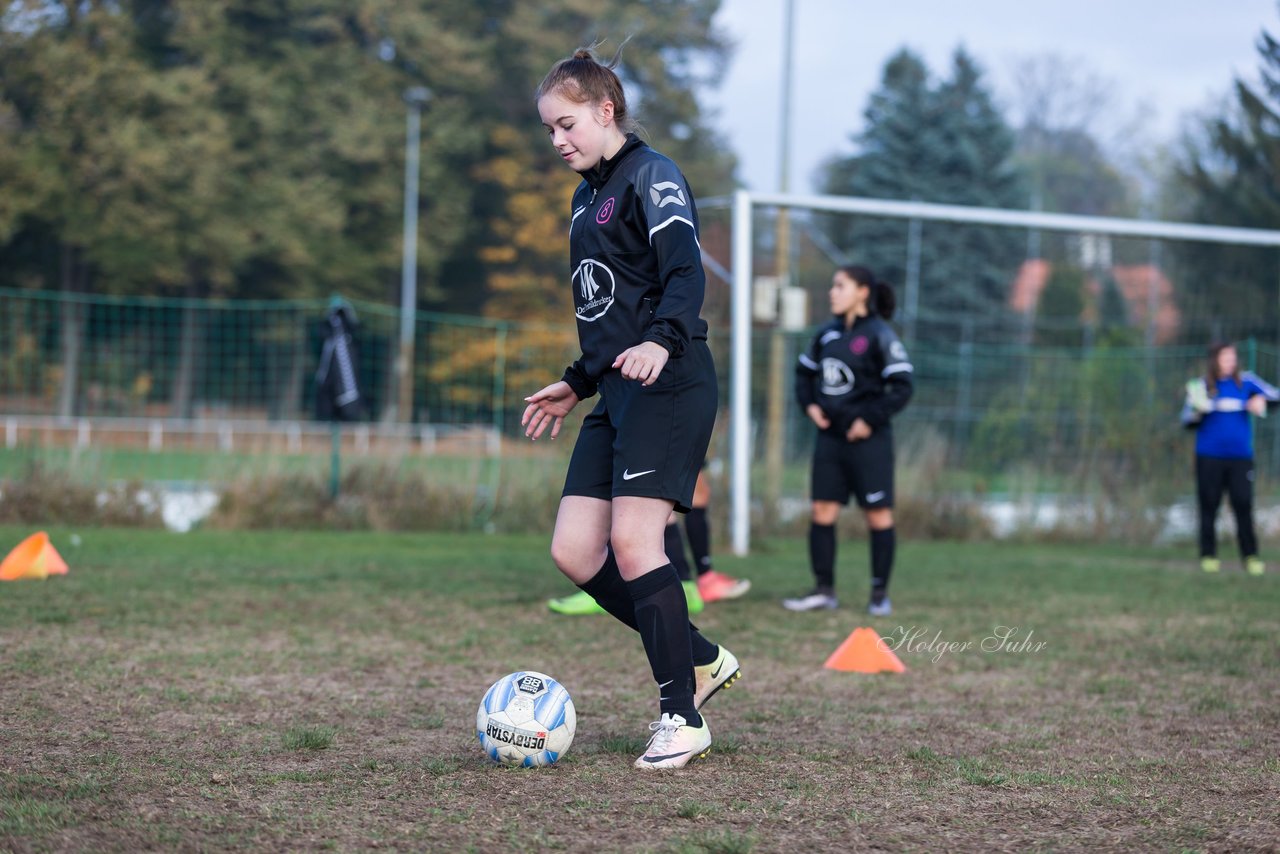 Bild 62 - wBJ MSG Steinhorst-Krummesse - VfL Pinneberg : Ergebnis: 2:0